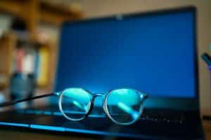 Blue Light Filter Glasses Are they Really Useful or is it Just a Fad?
