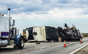 Exploring the Benefits of Hiring a Truck Accident Lawyer