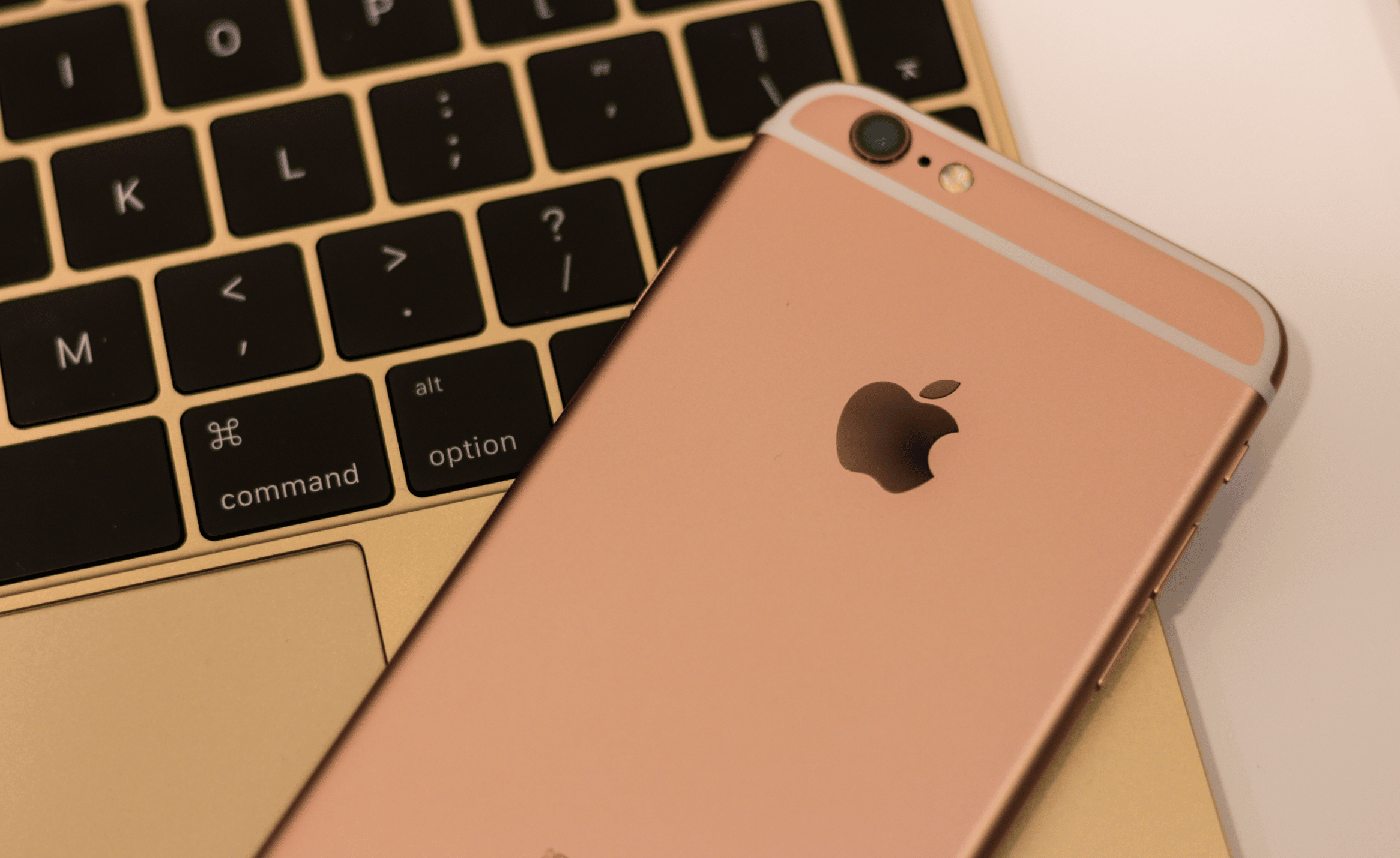 What You Need to Know About Replacing Your iPhone Battery