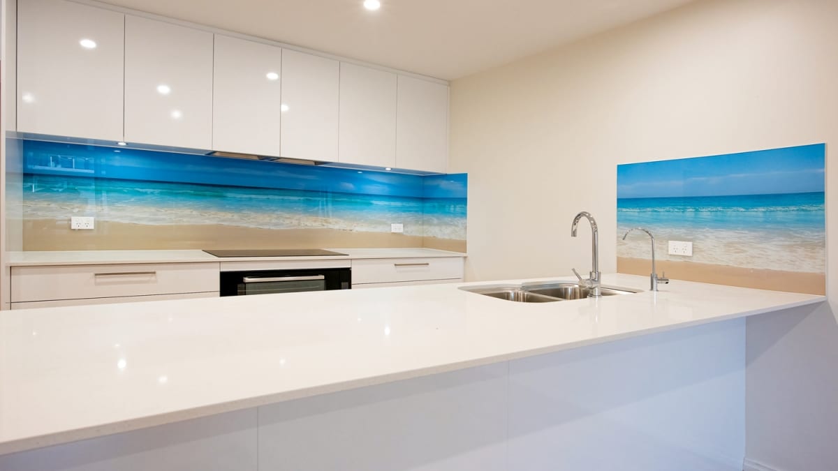 Elevate Your Space with a sophisticated Kitchen Glass Splashbacks