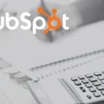 How does HubSpot calculate pricing for marketing contacts?